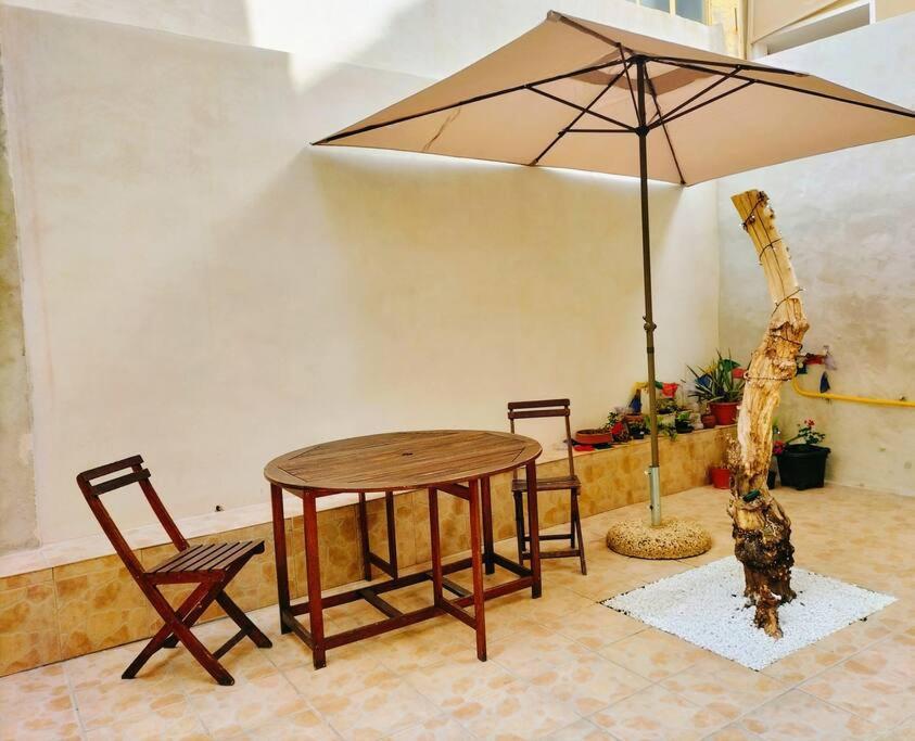 Apartament Casa Marta Cagliari Zewnętrze zdjęcie